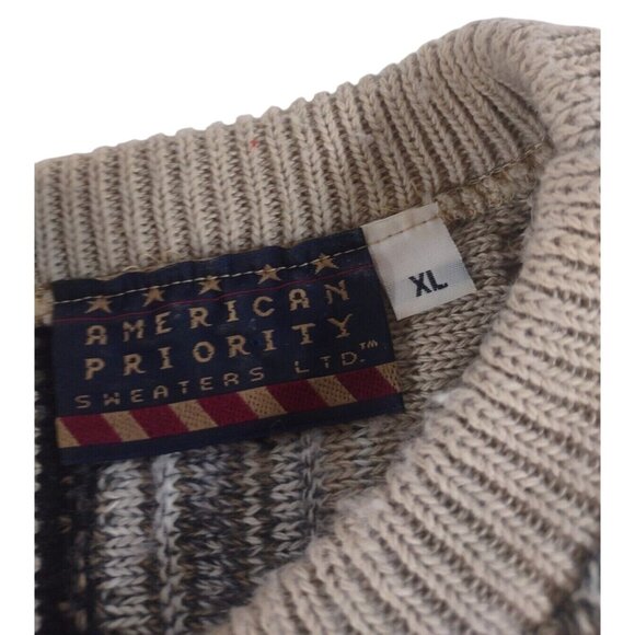 Vintage American Priority Neutral 3D Knit Cosby Style Crewneck Sweater 9… - Picture 3 of 7